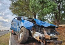 Capotamento na SP-294 em Dracena deixa mulher com ferimentos leves