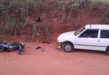 Acidente na Vicinal Mário Covas entre carro e moto deixa duas pessoas feridas