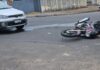 Acidente entre carro e moto deixa motociclista ferido em avenida de Dracena