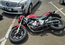 Acidente entre carro e moto na Avenida Presidente Vargas em Dracena